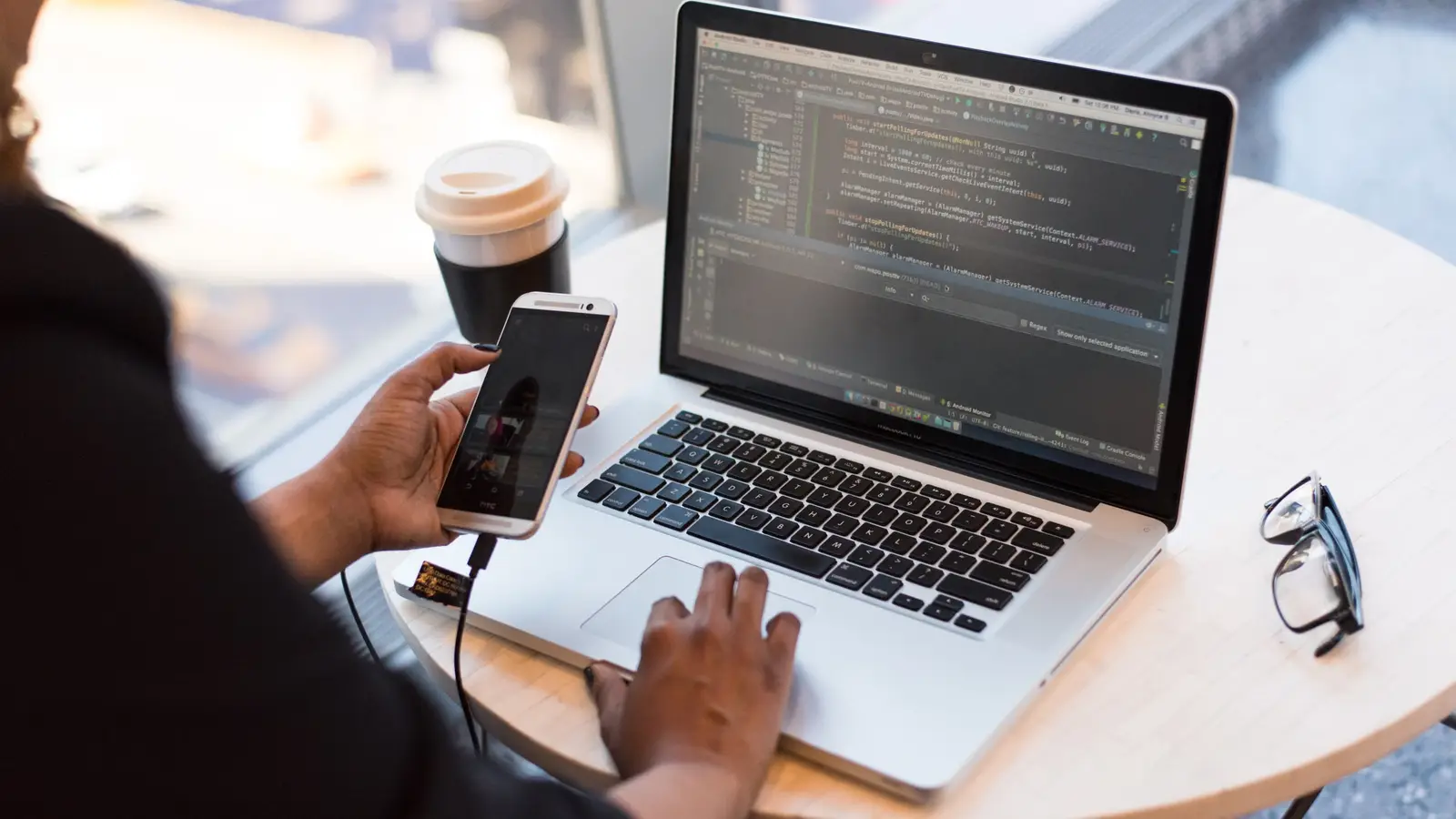 Qiskit IBM Runtime 0.43 Adds Calibration IDs and Mid Circuit Gates
